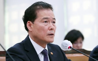 “김정은, 딸 주애와 동행…4대세습 의지 과시”