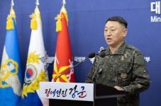 北 ICBM 73분 날았다…화성-18형 세번째 발사 성공 가능성