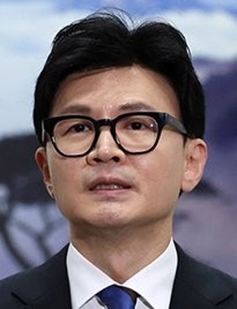한동훈 취임 첫날 ‘총선 불출마’ 선언