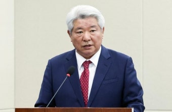 김홍일, 윤 대통령과 친분 논란에…“사는 사일뿐, 공인으로 최선 다할것”