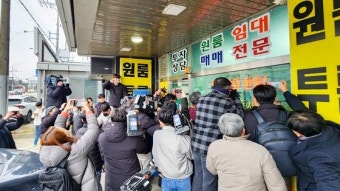 [속보] 경찰, 이재명 대표 습격 60대 자택·직장 압수수색