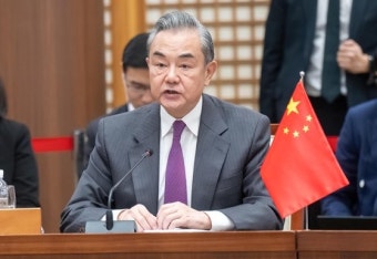 中왕이, 신년축사서 美·日에 아세안까지 언급... 한국은 뺐다