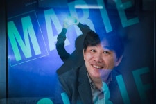 아주 똑똑한 작품…영국 가는 K뮤지컬 마리 퀴리 뒤엔 이 사람