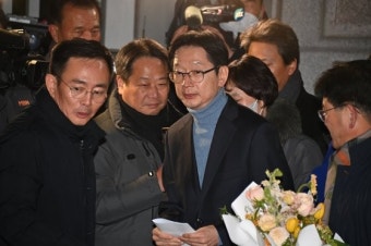 한동훈 대표, 김경수 전 지사 복권 반대 발언에 여론 분분.. 갈등 우려 현실화 경고