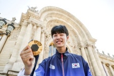 [단독] 기권승? 근육까지 파열됐다…박태준이 직접 밝힌 金 확정 순간