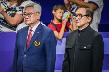 액션스타 성룡이 패럴림픽 태권도 경기장에 나타난 이유는