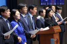 검찰, 도이치모터스 수사발표 앞두고 4시간 레드팀 회의