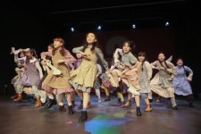 직장인 울린 그 노래 너무 힘들어 정말!…뮤지컬 애니, 5년 만에 컴백