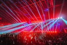 가을마다 그가 그립다 마왕 흔적으로 채운 신해철 10주기