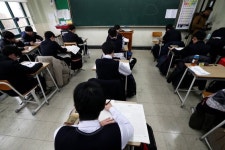 50점 맞던 애가 90점 맞았다…발칵 뒤집힌 분당 고등학교, 왜