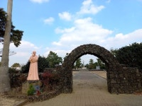 [이숙인의 조선가족실록] 제주 관비 전락 아내 묘역에 엄동설한 송백의 기상이