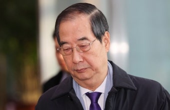한덕수, 총리 공관서 尹 탄핵 표결 대기… 최상목은 출근