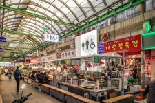 호텔 온 줄 알았다…감탄 자아낸 57살 광장시장 화장실