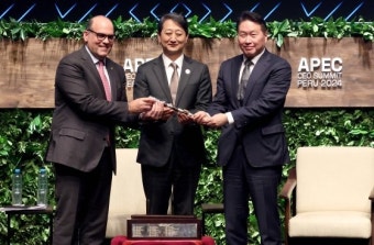 APEC 경제인 서밋 차질 생길라…최태원, 128개국에 “韓 경제 정상” 서한
