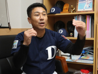 논란의 박정태, 24일 만에 SSG 2군 감독 자진 사퇴