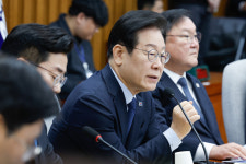 이재명 몰아서 일하기 왜 안되냐 하니 할말 없더라
