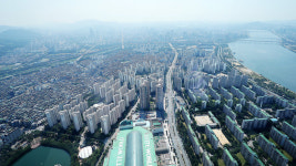 시세보다 40% 저렴하게 팔렸다…수상한 아파트 알고보니
