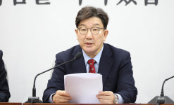 與, ‘비리 선관위’ 개혁 밀어붙이는데 野 왜 선관위에 조용할까