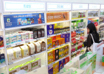 “상비약 이어 건기식도 판다”…약국과 다시 맞붙는 편의점