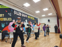 금목걸이 차고 랩∙댄스까지…뜨거운 칠곡 쇼미더 할매 오디션