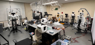 2028년 공장서 인간과 협업하는 휴머노이드 상용화할 것”