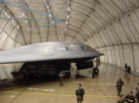 항모 2대에 B-2 스텔스폭격기 배치…美 이란에 단호히 대처