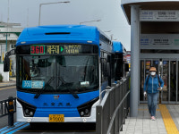 ‘기대반 우려반’…전국 첫 양문형 시내버스 달리는 제주