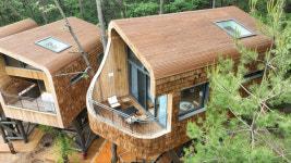 숲속 은신처가 서울에…14m 높이 나무집서 즐기는 호텔 서비스 [르포]