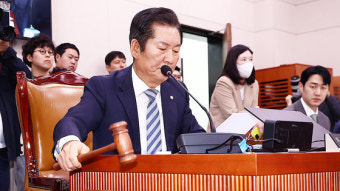 국힘 법사위원장 반환 요구에…정청래 