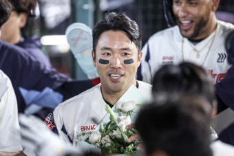 3위 롯데를 지키는 힘, 베테랑 전준우에게서 나온다