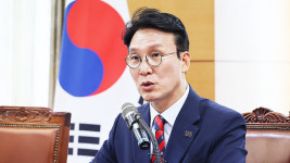 [단독] 김민석 옛 불법정치자금 제공자, 작년까지 후원회장 했다