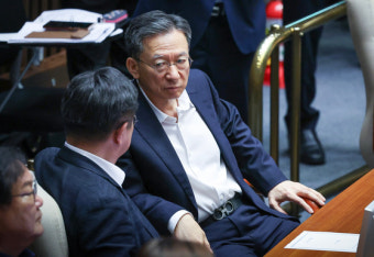 정청래 대표와 정성호 장관, 검찰개혁에 대한 약속 재확인 및 협력 강조