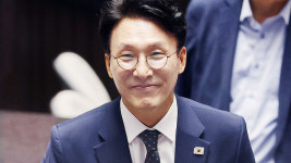 이렇게 힘 세지는 총리실 처음…김민석, 실세 총리? 참모 총리?