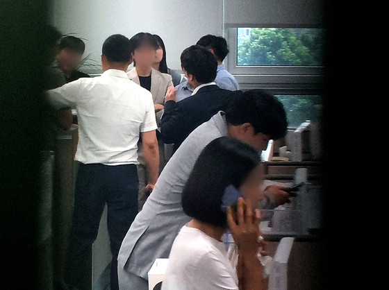 윤희숙, 나경원 등 국민의힘 의원에 거취 결정 압박 설정