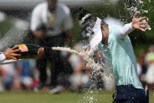 그레이스 킴이 완성한 에비앙 드라마…“마지막까지 끝났다고 생각하지 않았다”