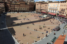 [김봉렬의 공간과 공감] 시에나의 심장이며 영혼인 캄포 광장