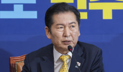 [최훈 칼럼] “정청래·추미애·최민희는 비판 말아 달라”는 보수