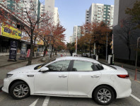 주차 딱지 뗐다고…아파트 입구 차단기 앞 황당 가로 주차