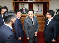 [사진] 박정희 생가 찾은 장동혁