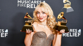 "날 이용말라, 사악하고 역겨워" 백악관에 분노한 女가수, 뭔일