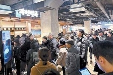 [라이프 트렌드&] 30가지 반찬에 솥밥까지…1만원대로 즐기는 한식 뷔페