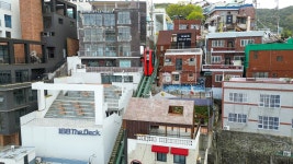 부산항 야경을 1박 5만원에 드립니다…들뜬 이바구캠프