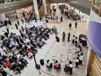 더 스트링즈 서울, 분당서울대병원서 봉사 연주회