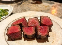 탄 것 아니냐는 오해가 찬사로 바뀌는 순간…토종 스테이크의 힘 [쿠킹]