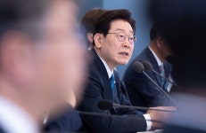 李 “조폭연루설만 아니었어도 대선 이겼을 것” 野에 사과 요구