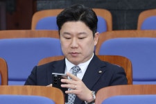 국힘 윤리위 칼 빼드나…당내선 조경태-진종오 ‘핀셋 징계’ 가능성