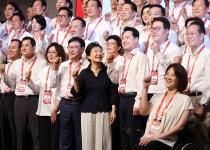 박근혜 ‘국힘 연찬회’ 참석…“내부 분열만큼 무서운 적 없다”