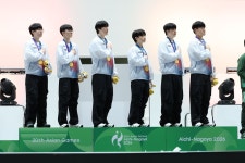 페이커가 이끈 한국, 대만 꺾고 AG e스포츠 LoL 2연패