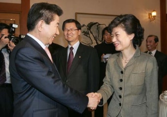 노 대통령 “영수회담 시대는 지나갔다”