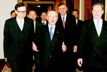 르노 “한국, 새차 개발·생산 거점으로”